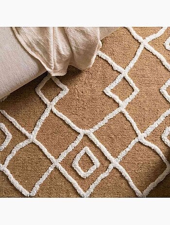 Tapis en jute tufté motifs géométriques 120x170cm