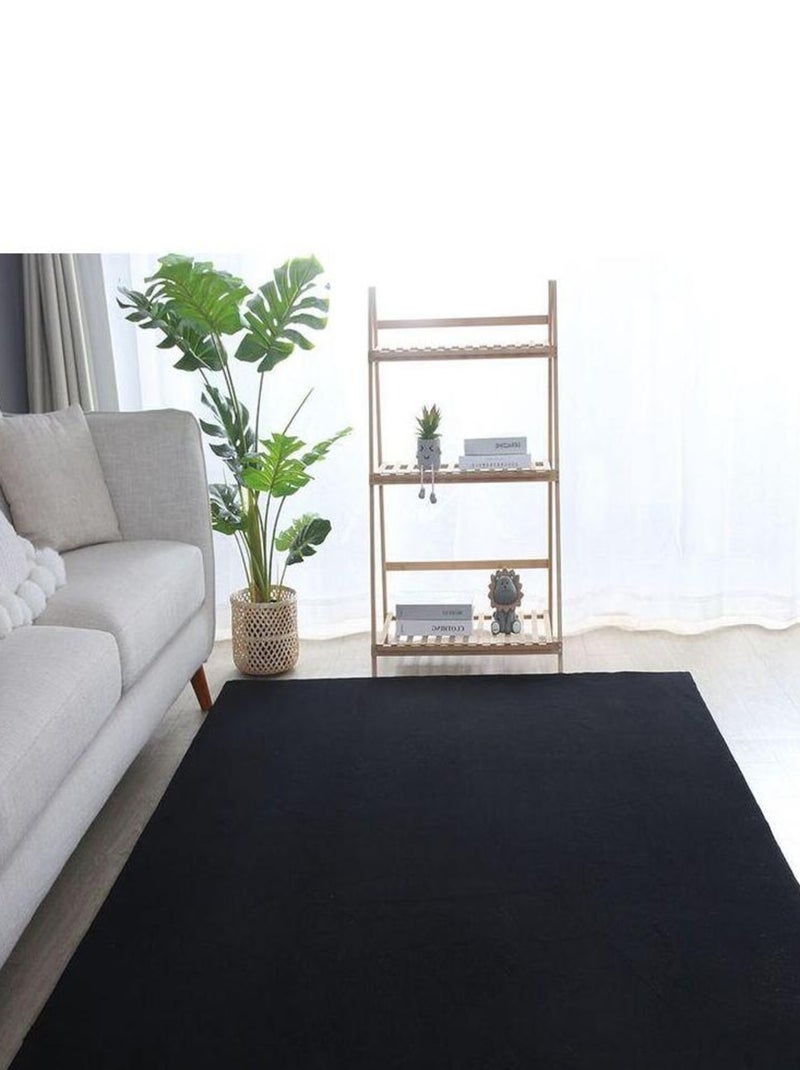 Tapis en microfibre doux uni antidérapant Lars Noir - Kiabi