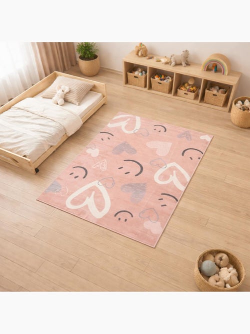 Tapis enfant motif cœurs et smileys, design ludique et joyeux - Kiabi