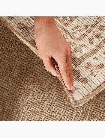 Tapis exterieur kilim oriental, structure robuste, bolda