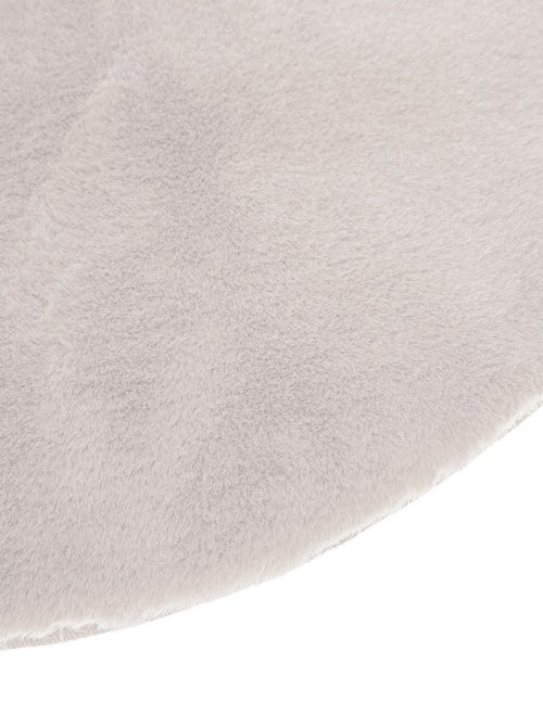Tapis fausse fourrure extra doux IV 80 cm - Kiabi Tapis fausse fourrure extra doux IV 80 cm - Kiabi