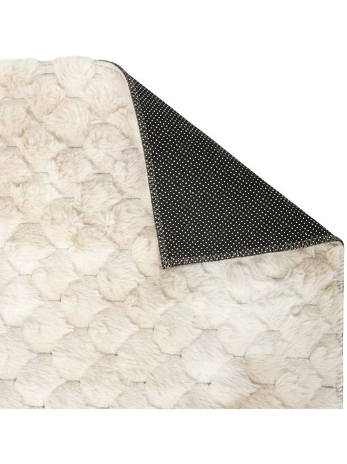 Tapis imitation fourrure adriel - Kiabi Tapis imitation fourrure adriel - Kiabi