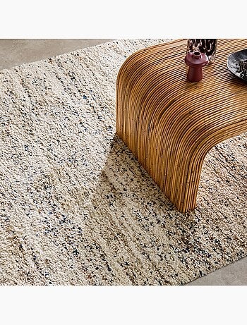 Tapis intérieur avec motif tacheté créme Richie