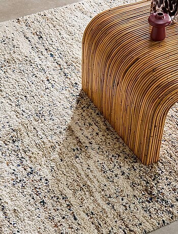 Tapis intérieur avec motif tacheté créme Richie