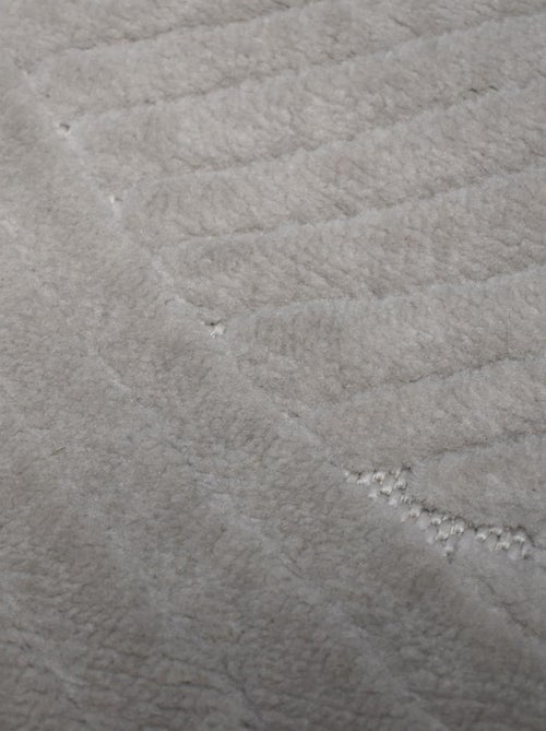 Tapis intérieur extérieur en relief ton sur ton LYN14 ARC6EL - Kiabi