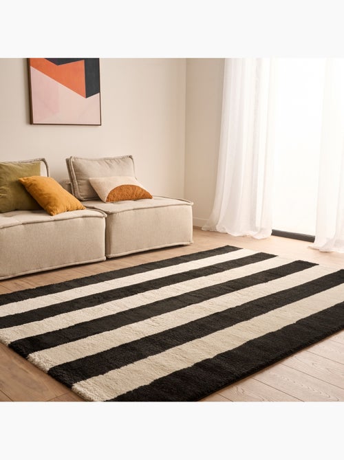 Tapis intérieur rayures noir et blanc Pablo - Kiabi Tapis intérieur rayures noir et blanc Pablo - Kiabi