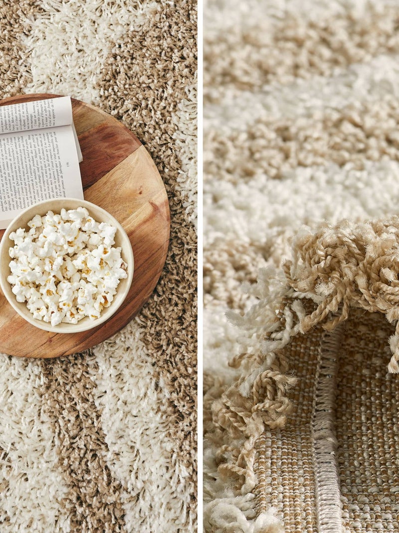 Tapis intérieur shaggy motifs géométriques beige Queensy Beige - Kiabi