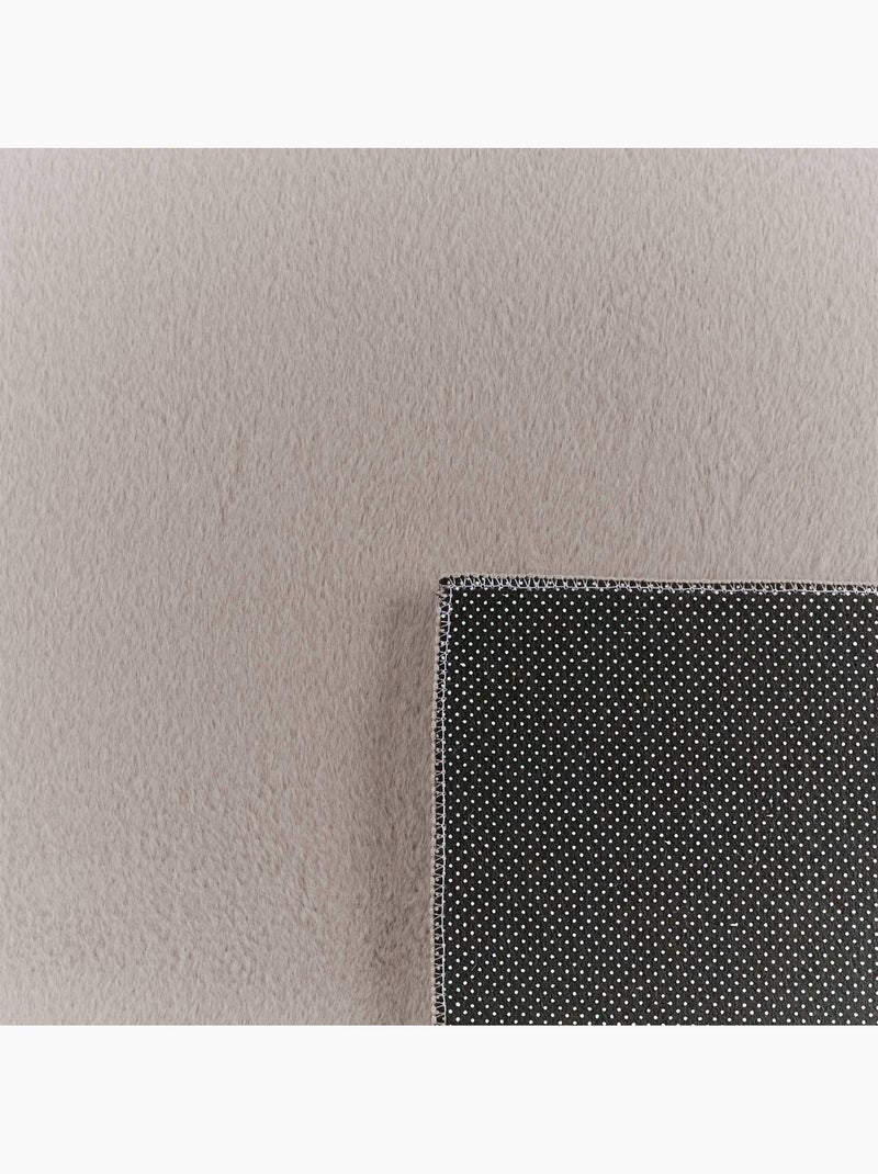 Tapis intérieur uni gris Oscaria Gris - Kiabi