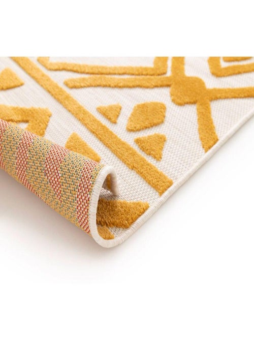 Tapis jaune intérieur et extérieur effet 3D ethnique Nelle - Kiabi