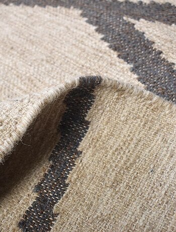 Tapis kilim BLANBLEU, fait à la main en laine motif géométrique