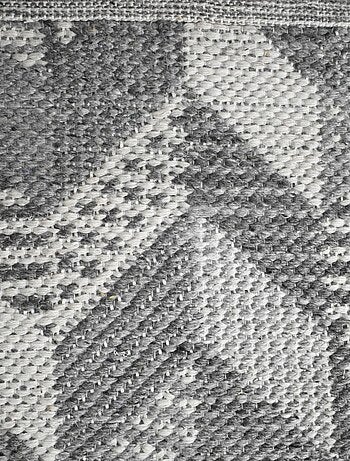 Tapis kilim fait à la main en coton motif géométrique