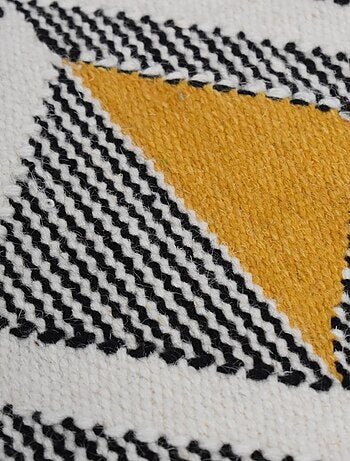 Tapis kilim fait à la main en laine motif géométrique