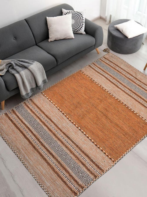 Tapis kilim fait main en coton motif ethnique LYN15 TIVE - Kiabi