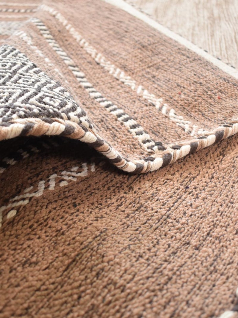 Tapis kilim fait main en coton motif ethnique LYN46 TIVE Beige - Kiabi