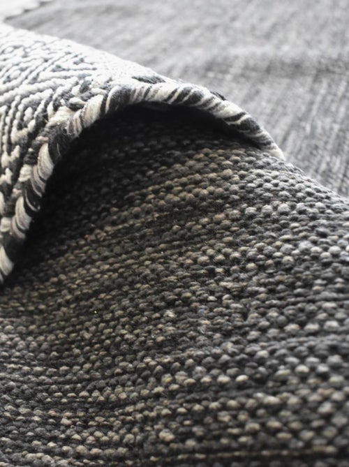 Tapis kilim fait main en coton motif ethnique LYN46 TIVE - Kiabi