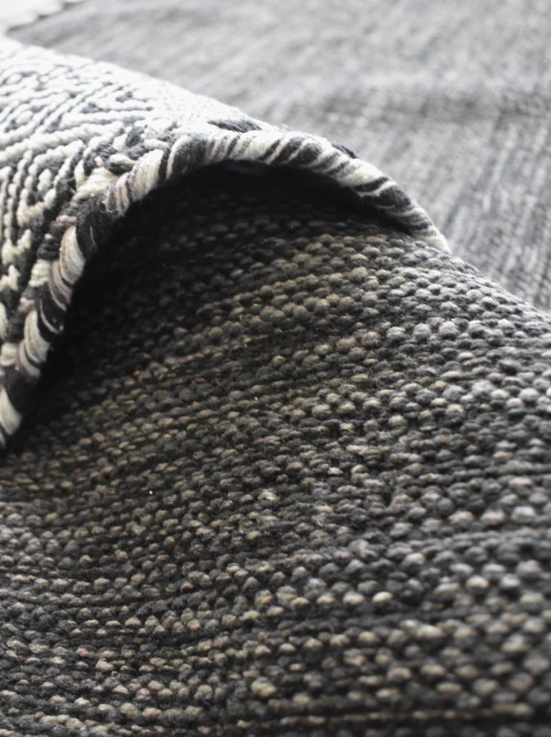 Tapis kilim fait main en coton motif ethnique LYN46 TIVE Gris - Kiabi