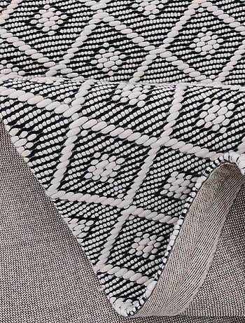 Tapis kilim fait main en PET motif géométrique