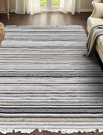 Tapis kilim LALAO, fait à la main en laine motif géométrique