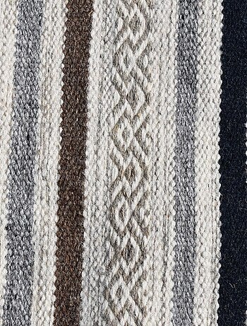 Tapis kilim LALAO, fait à la main en laine motif géométrique