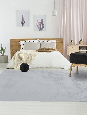 Tapis longs poils shaggy fait à la main motif uni CAREI +