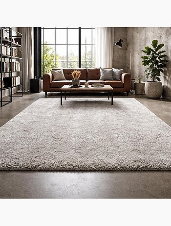 Tapis longs poils shaggy fait à la main motif uni CHIC