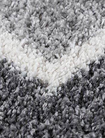 Tapis longs poils shaggy tissé motif scandinave DIROP