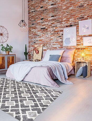 Tapis longs poils shaggy tissé motif scandinave DIROP