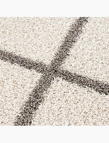 Tapis longs poils shaggy tissé motif scandinave SG MADRAG