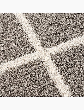 Tapis longs poils shaggy tissé motif scandinave SG MADRAG