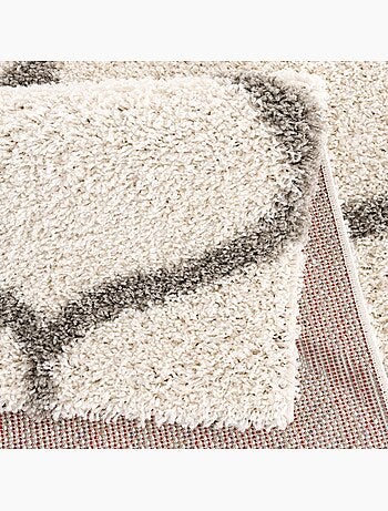 Tapis longs poils shaggy tissé motif scandinave SG MADRID