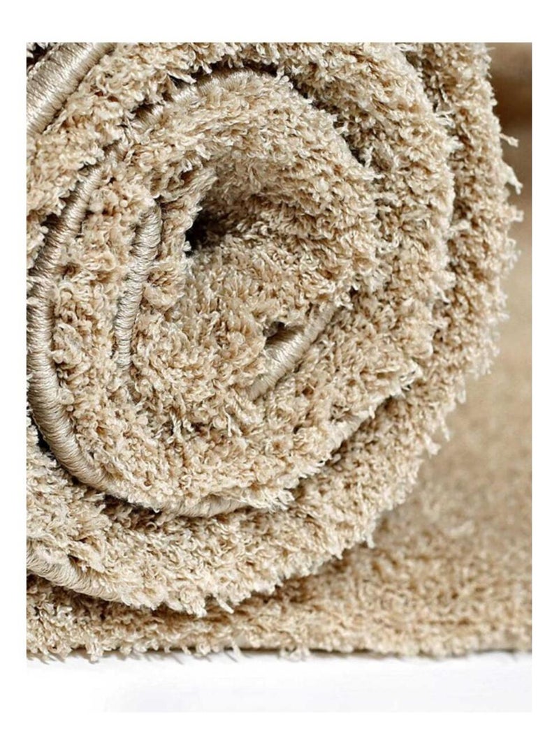 Tapis longs poils shaggy tissé motif uni SILCHOU Beige - Kiabi