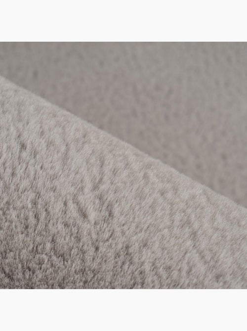 Tapis longs poils shaggy tufté motif uni CAREI - Kiabi