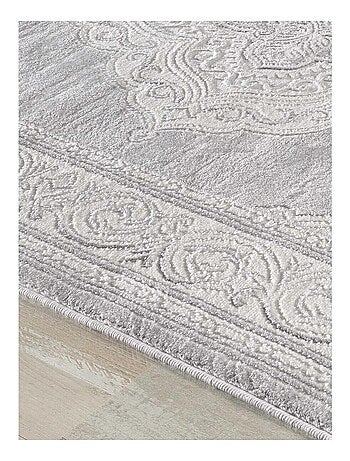 Tapis oriental tissé motif ancestral LYN7 FALAN