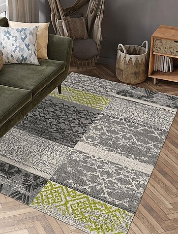 Tapis oriental tissé motif ancestral TEOPATCH