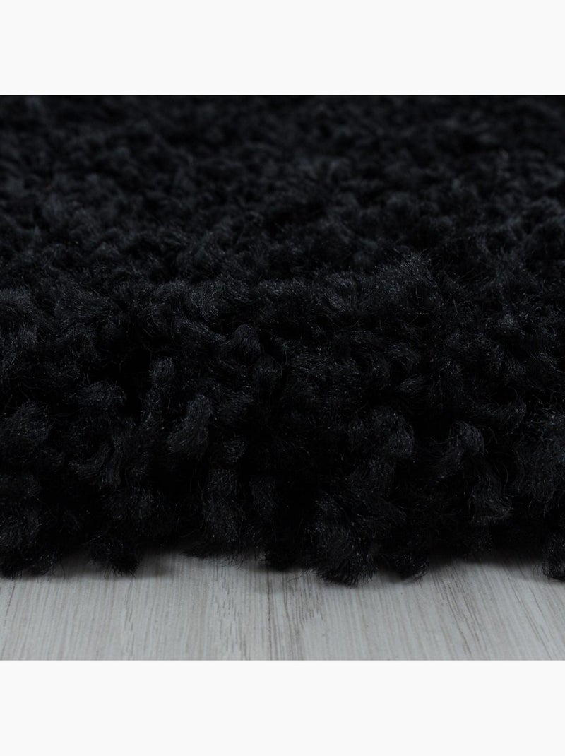 Tapis poils longs shaggy tissé motif uni UNI I Noir - Kiabi