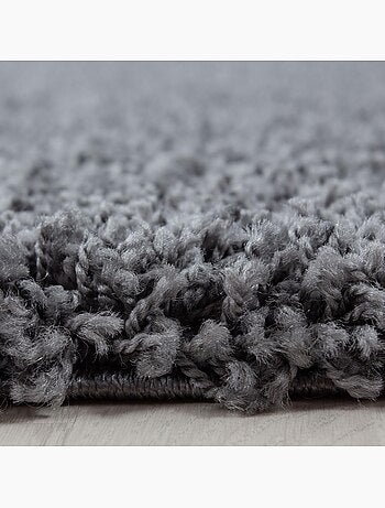 Tapis poils longs shaggy tissé motif uni UNI L