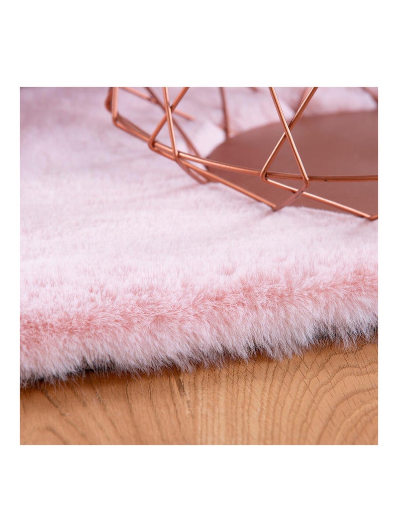 Tapis rectangle doux uni shaggy effet brillant polyester Oceania Rose pastel - Kiabi