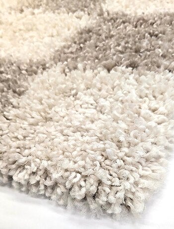 Tapis rectangulaire à poils longs