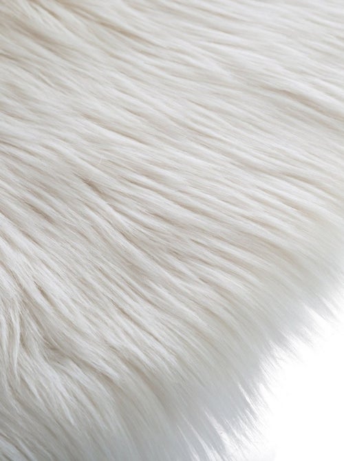 Tapis rond fausse fourrure blanc - Kiabi