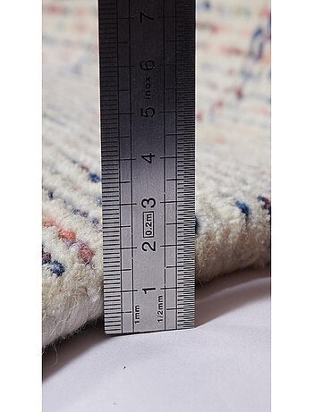 Tapis salon et chambre fait à la main en laine motif faux uni BERNES