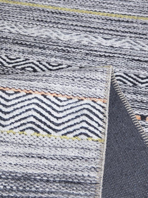 Tapis salon et chambre tissé motif ethnique NOBASTA - Kiabi