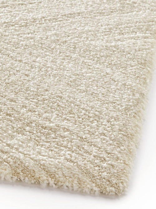 Tapis salon et chambre tissé motif faux uni NAFO 1 - Kiabi Tapis salon et chambre tissé motif faux uni NAFO 1 - Kiabi