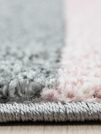 Tapis salon et chambre tissé motif géométrique KARLUK