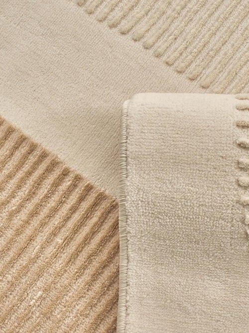 Tapis salon et chambre tissé motif géométrique LUNKIN 4 - Kiabi