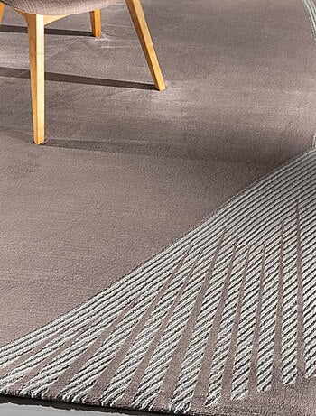 Tapis salon et chambre tissé motif géométrique OBEROI