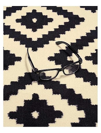Tapis salon et chambre tissé motif géométrique ORMA