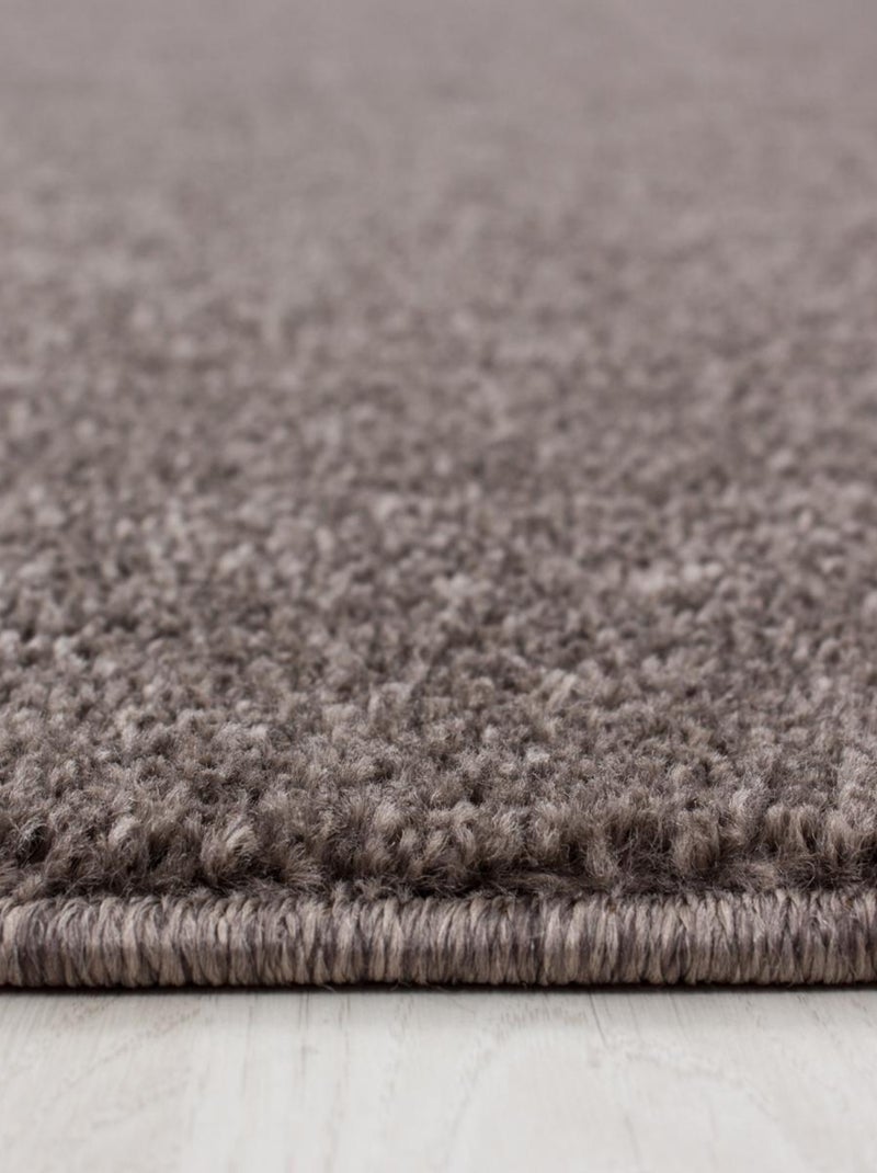 Tapis salon et chambre tissé motif uni SOULA Marron - Kiabi