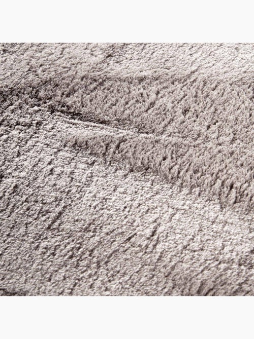 Tapis salon faux uni poils ras, tissé polyester confortable, leon - Kiabi