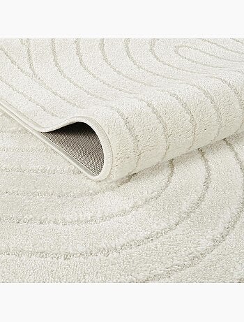 Tapis salon, motif géométrique en relief, poil ras, lyn9 arc
