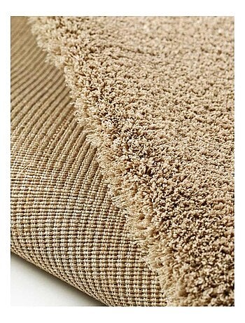 Tapis salon SILCHOU en polyester doux et soyeux